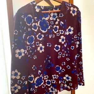 Banana Republic floral top with tie sleeves